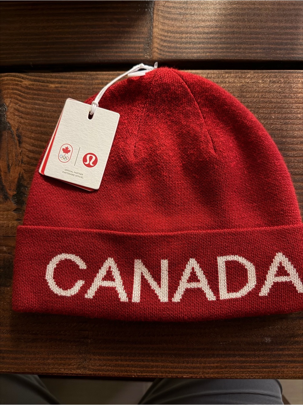 lululemon athletica Red CANADA Knit Beanie - Size S/M